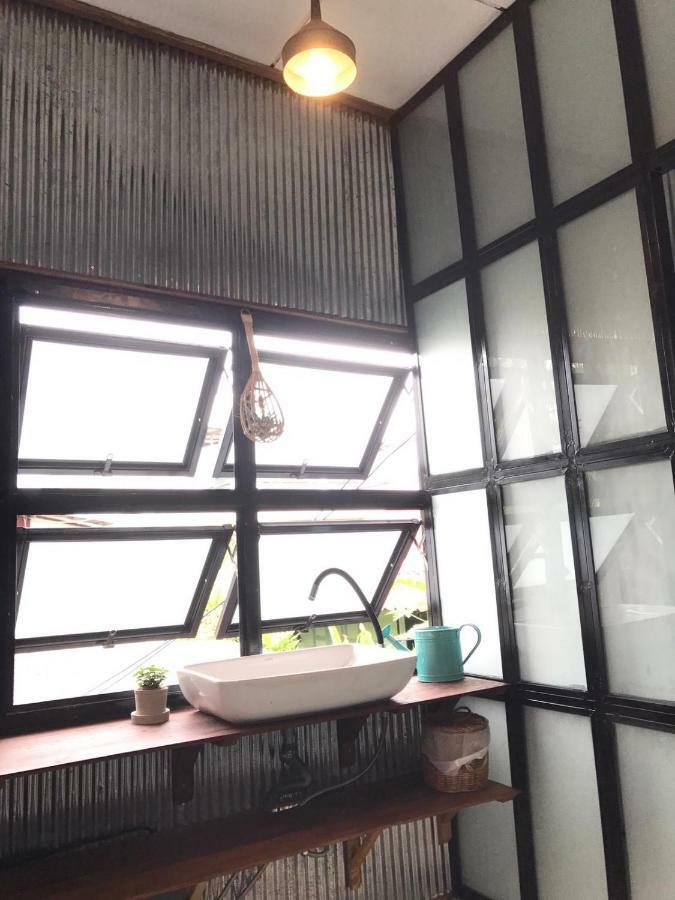 Pickbaan Hostel Lamphun Exterior photo